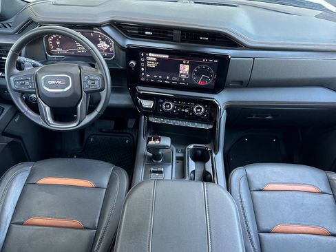 Used 2025 GMC Sierra 1500 AT4 AWD/4WD image 14