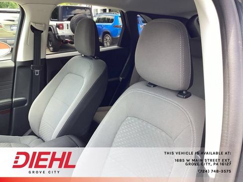 Used 2022 Ford Escape SE w/ Cold Weather Package AWD/4WD image 24