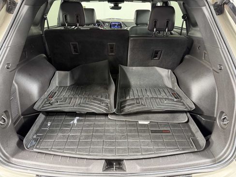 Used 2021 Chevrolet Blazer RS w/ Enhanced Convenience Package FWD image 14