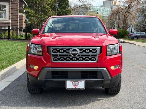 Used 2022 Nissan Frontier SV RWD image 3