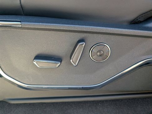 New 2025 Ford F150 Platinum w/ Equipment Group 702A High image 14