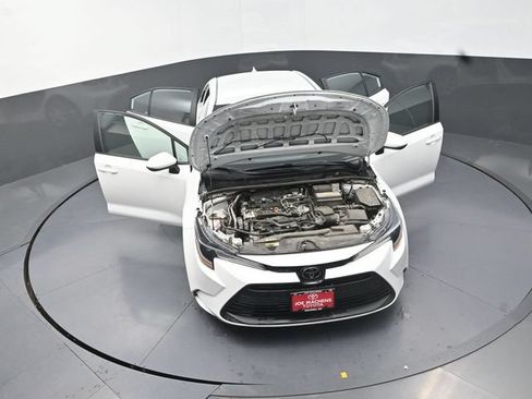 Certified 2024 Toyota Corolla LE FWD image 40