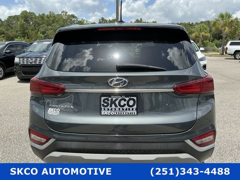 Used 2019 Hyundai Santa Fe SE FWD image 4