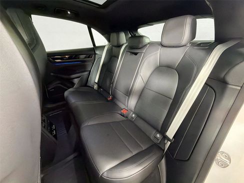 Certified 2025 Porsche Macan Electric RWD image 26