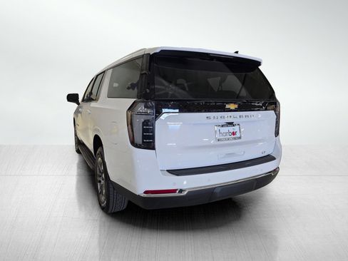 New 2026 Chevrolet Suburban LT w/ Comfort Package image 4