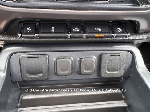 Used 2018 GMC Sierra 1500 SLT AWD/4WD image 41