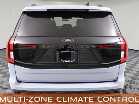 Used 2025 Ford Expedition Tremor AWD/4WD image 8