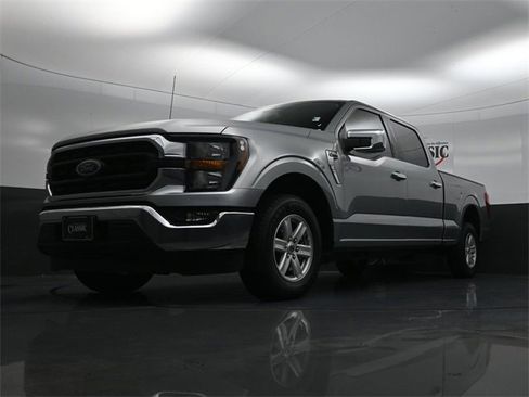 Used 2023 Ford F150 XLT w/ Equipment Group 301A Mid image 24