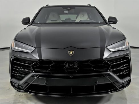 Used 2020 Lamborghini Urus AWD/4WD image 4