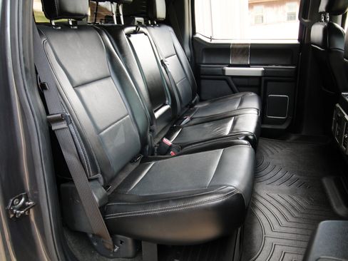 Used 2017 Ford F250 Lariat w/ Lariat Value Package AWD/4WD image 42