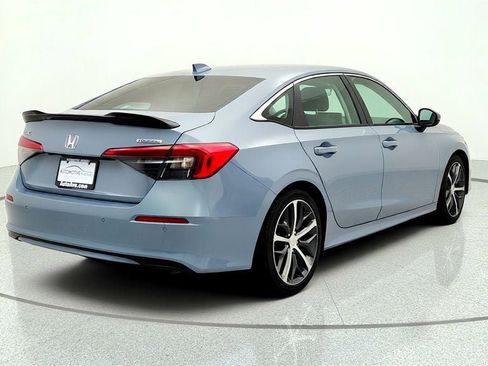 Used 2022 Honda Civic Touring image 5