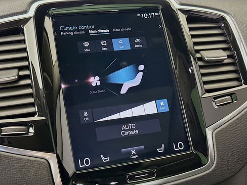 Used 2022 Volvo XC90 T5 Momentum w/ Advanced Package image 24