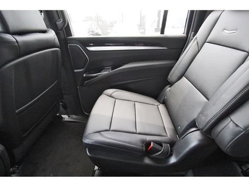 New 2026 Cadillac Escalade ESV 2WD image 12