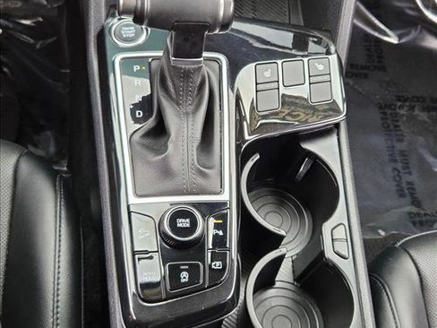 Used 2023 Kia Sportage SX image 14
