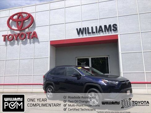 Certified 2025 Toyota RAV4 XLE AWD/4WD image 1