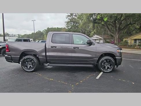 New 2026 RAM 1500 Express image 36