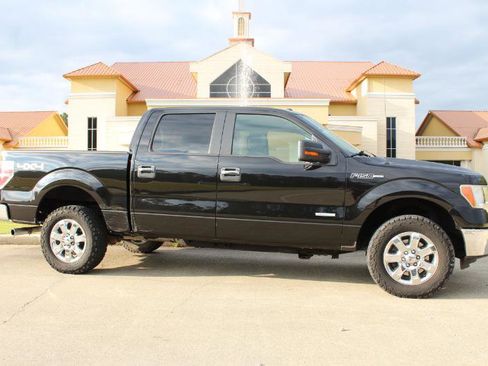 Used 2013 Ford F150 XLT w/ Luxury Equipment Group image 3