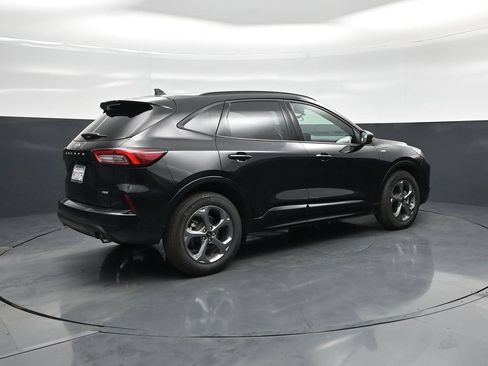 Used 2023 Ford Escape ST-Line w/ Equipment Group 301A FWD image 25