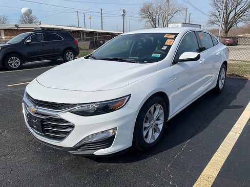 Used 2024 Chevrolet Malibu LT image 1
