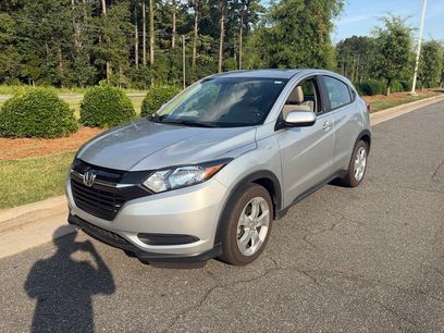 Used 2016 Honda HR-V LX