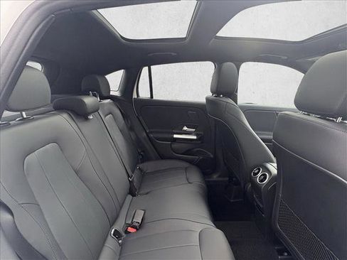 New 2026 Mercedes-Benz GLA 250 image 21