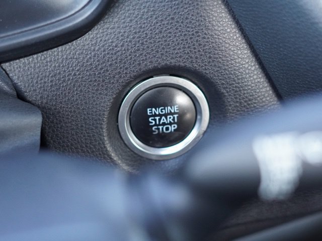 Certified 2025 Toyota Corolla SE FWD image 23