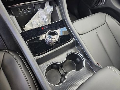 New 2026 Jeep Grand Cherokee L Limited RWD image 25