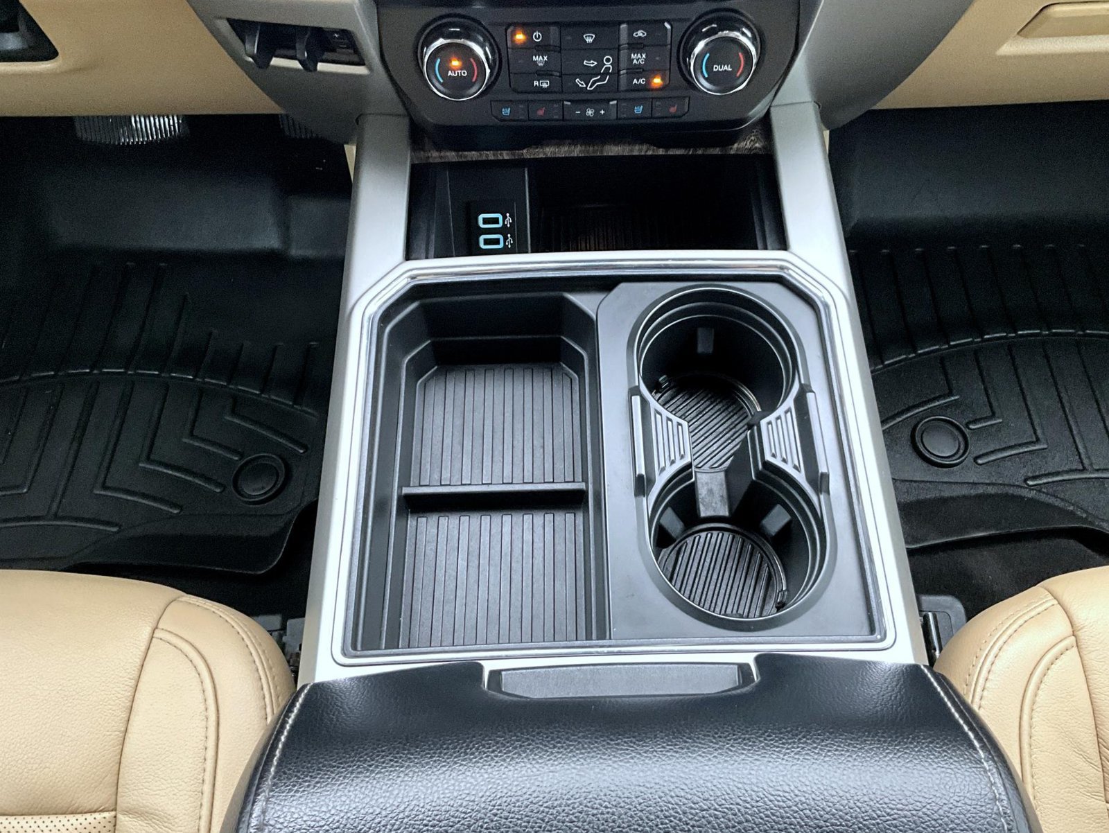 Used 2019 Ford F250 Lariat w/ Lariat Ultimate Package AWD/4WD image 16