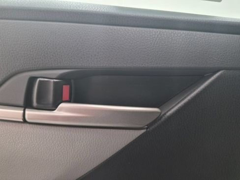 New 2026 Toyota Camry SE FWD image 37