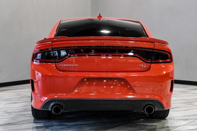 Used 2020 Dodge Charger R/T RWD image 9