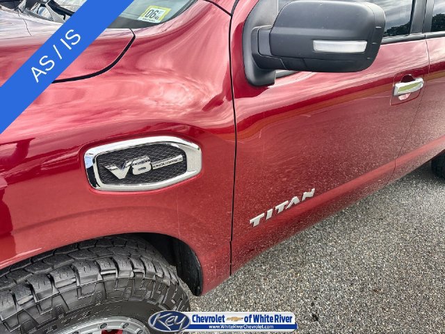 Used 2017 Nissan Titan SV AWD/4WD image 33