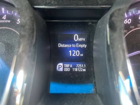 Used 2013 Toyota Avalon Limited FWD image 21