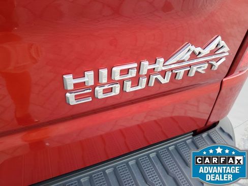 Used 2022 Chevrolet Silverado 1500 High Country w/ High Country Premium Package image 43