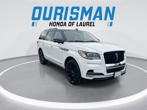 Used 2022 Lincoln Navigator Black Label image 2