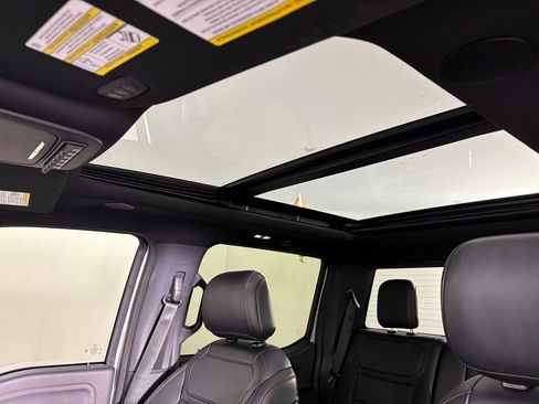 Certified 2025 Ford F150 Raptor AWD/4WD image 26
