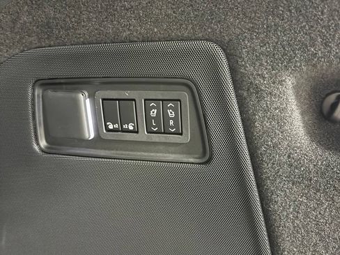 Used 2026 Cadillac Escalade ESV Sport w/ Touring Package AWD/4WD image 35