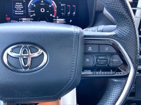 Used 2022 Toyota Tundra Platinum RWD image 24