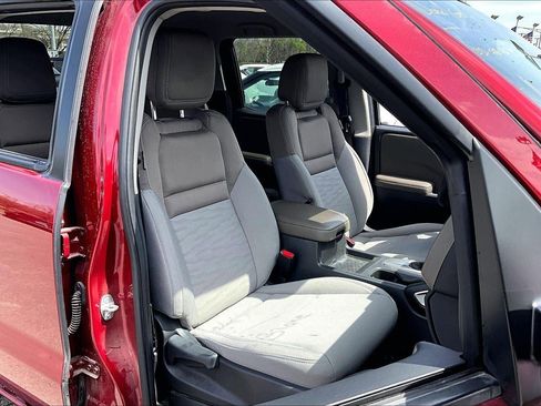 Used 2023 Nissan Frontier SV w/ Technology Package AWD/4WD image 7