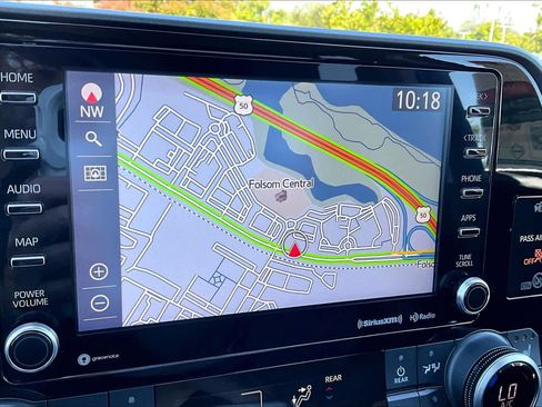 Used 2021 Toyota Highlander XLE FWD image 34