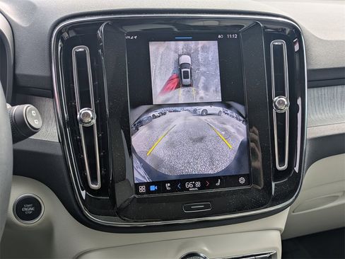 New 2025 Volvo XC40 B5 Plus w/ Climate Package image 21