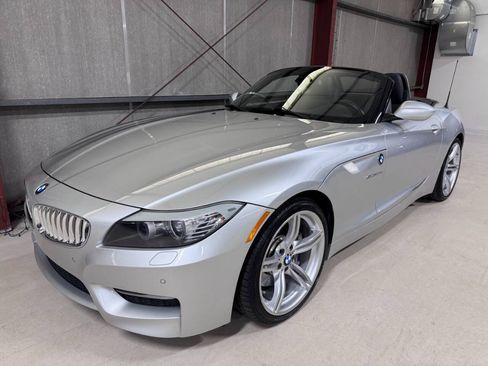 Used 2011 BMW Z4 sDrive35is RWD image 3