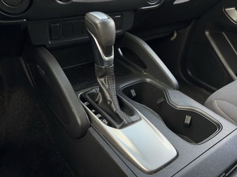 Used 2024 Nissan Frontier S w/ S Utility Package image 19