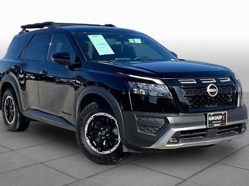 Certified 2025 Nissan Pathfinder Rock Creek AWD/4WD image 3