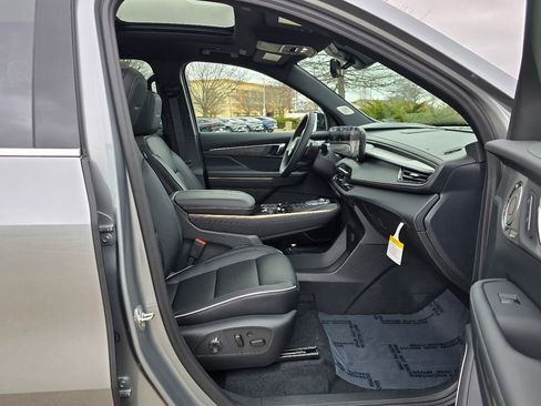 New 2026 Buick Enclave Avenir w/ Super Cruise Package image 35