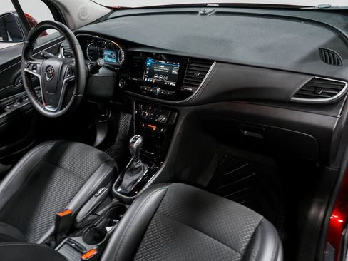 Used 2022 Buick Encore Preferred w/ Safety Package image 35