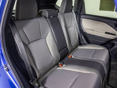 Used 2026 Subaru Forester Premium image 40