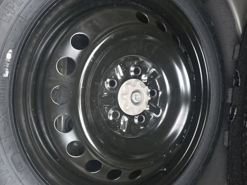 Used 2024 Lexus ES 350 w/ Premium Package image 15