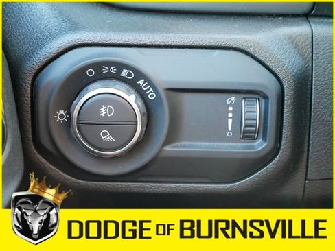 Used 2023 Jeep Gladiator Sport AWD/4WD image 24