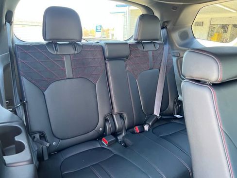 New 2026 Honda Pilot Black Edition image 13