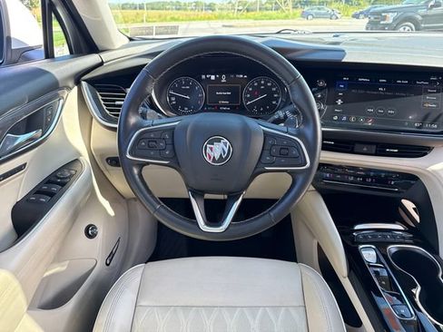 Used 2023 Buick Envision Avenir AWD/4WD image 20